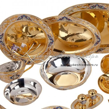 Сервиз обеденный на 6 персон с горячей эмалью, серия Версаль