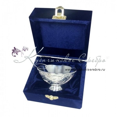 Пиала из серебра 999 пробы на 80 мл 