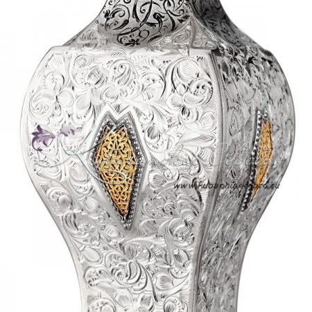 Штоф серебряный с выпиленными вставками на 900 мл