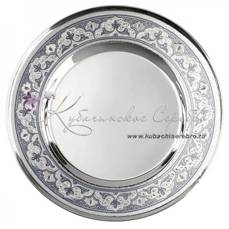 Серебряная тарелка с чернением