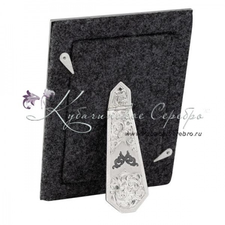 Рамка для фотографий с объемными вставками 