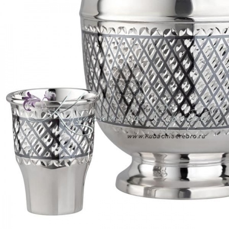 Графин  Графин Ёлка со стопкой на 520 мл (Новинка)