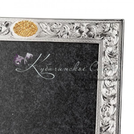 Большая рамка с позолоченными выпиленными вставками , арт №6931   Большая рамка с позолоченными выпиленными вставками