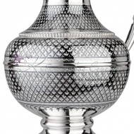 Кувшин в исполнении