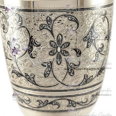 Ваза для цветов в исполнении Эксклюзив