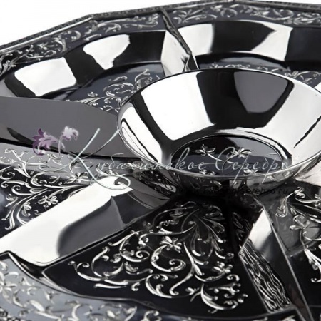 Поднос менажница серебряная  Поднос менажница серебряная Black series