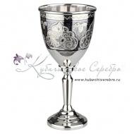 Набор рюмок для вина в исполнении