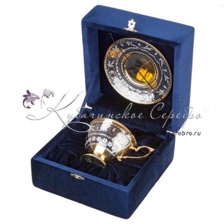 Чайная пара с позолотой на 150 мл