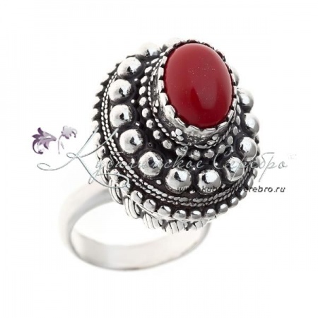 Кольцо кубачинское высокое с кораллом , арт №8367/7 Кольцо кубачинское высокое с кораллом