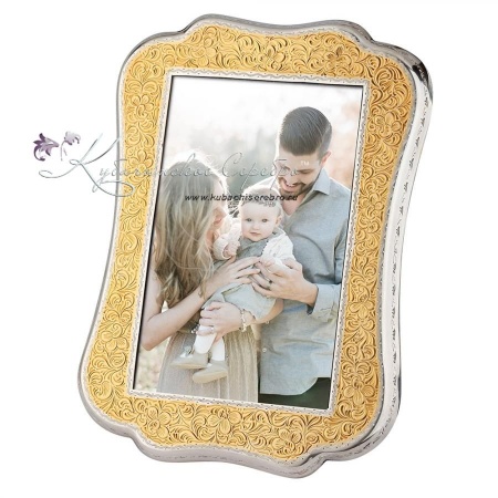 Позолоченная рамка для фотографий 