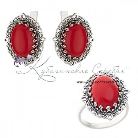Комплект из серебра с кораллом