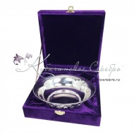 Тарелка в исполнении