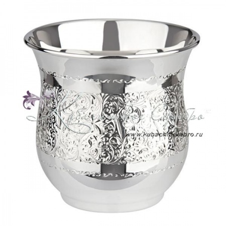 Стакан 999 пробы с мелкой гравировкой на 250 мл 