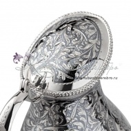 Кувшин с откидной крышкой