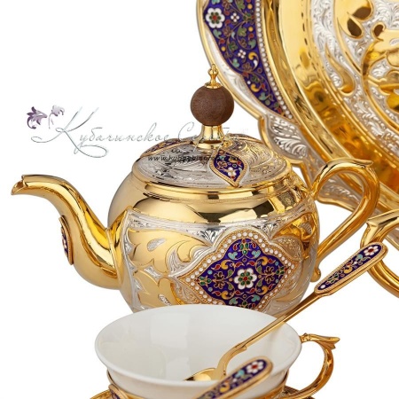 Сервиз чайный с горячей эмалью