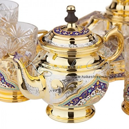 Сервиз чайный с позолотой и горячей эмалью 