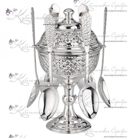 Икорница серебряная с ложками, с алмазной огранкой!