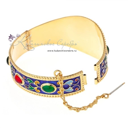 Браслет с горячей эмалью и камнями 