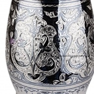 Кружка из серебра в исполнении