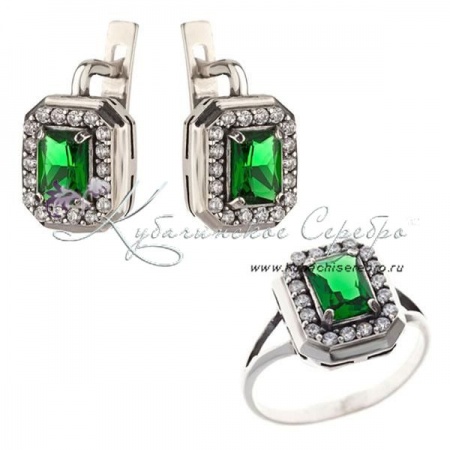Комплект из серебра квадратный с зелёным камнем