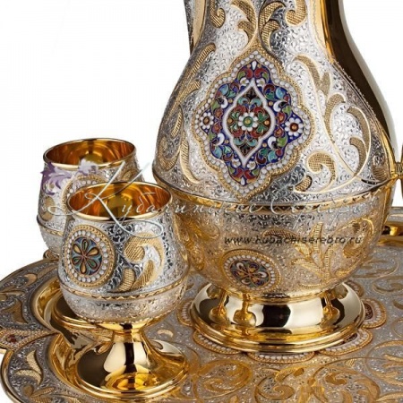 Сервиз из серебра с горячей эмалью!