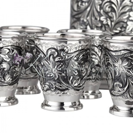 Набор серебряный для водки и коньяка 