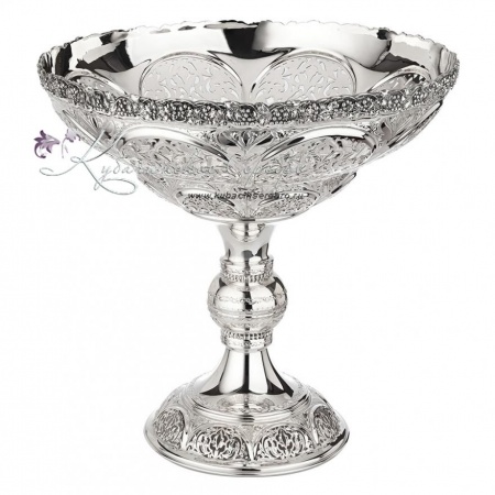 Фруктовница с выпиленным узором Лоза