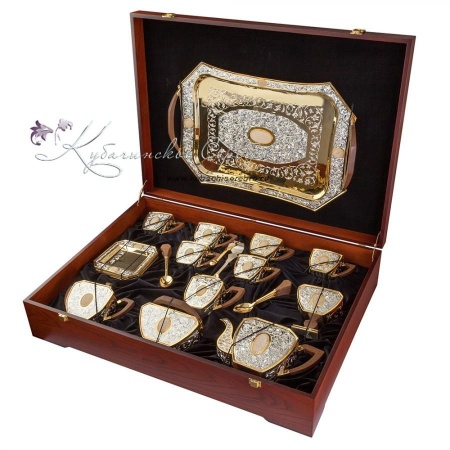 Чайный сервиз на 6 персон в авторском исполнении! 