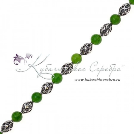 Бусы серебряные с нефритом