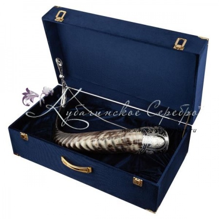 Рог тура серебряный, с питьевой чашей! , арт №1331/1 Рог тура серебряный, с питьевой чашей!