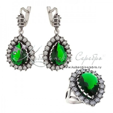 Комплект серебряный с зеленым камнем