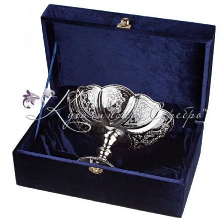 Конфетница овальная в исполнении  Конфетница овальная в исполнении Люкс +