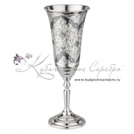 Набор бокалов в исполнении