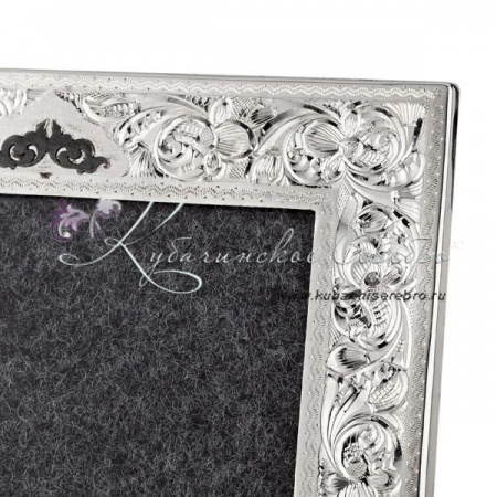 Рамка для фотографий с объемными вставками 