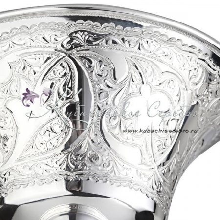 Конфетница из серебра 999 пробы 